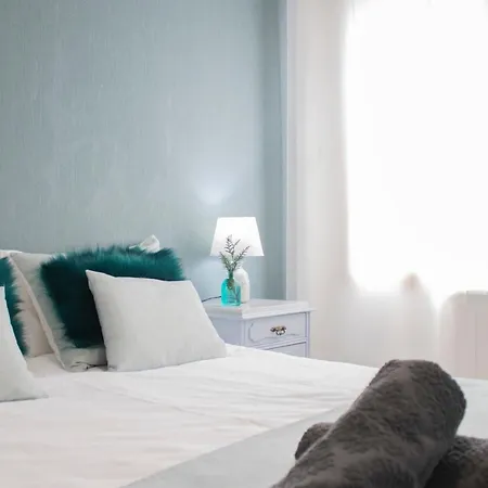 Luxury Singular Apartamento 4 Dormitorios Apartment Santiago de Compostela
